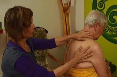 Therapeutische Massage für Frauen in Overath